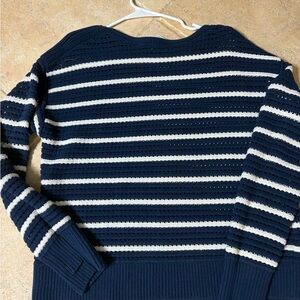 Lululemon Athletica Navy and White Striped crochet Sweater Sz sm nwot